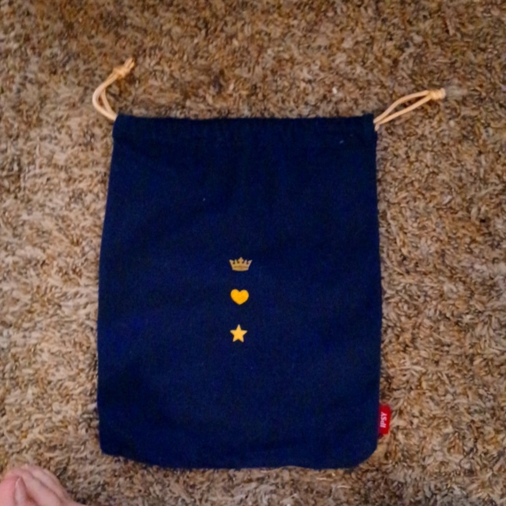 Ipsy plus glam bag